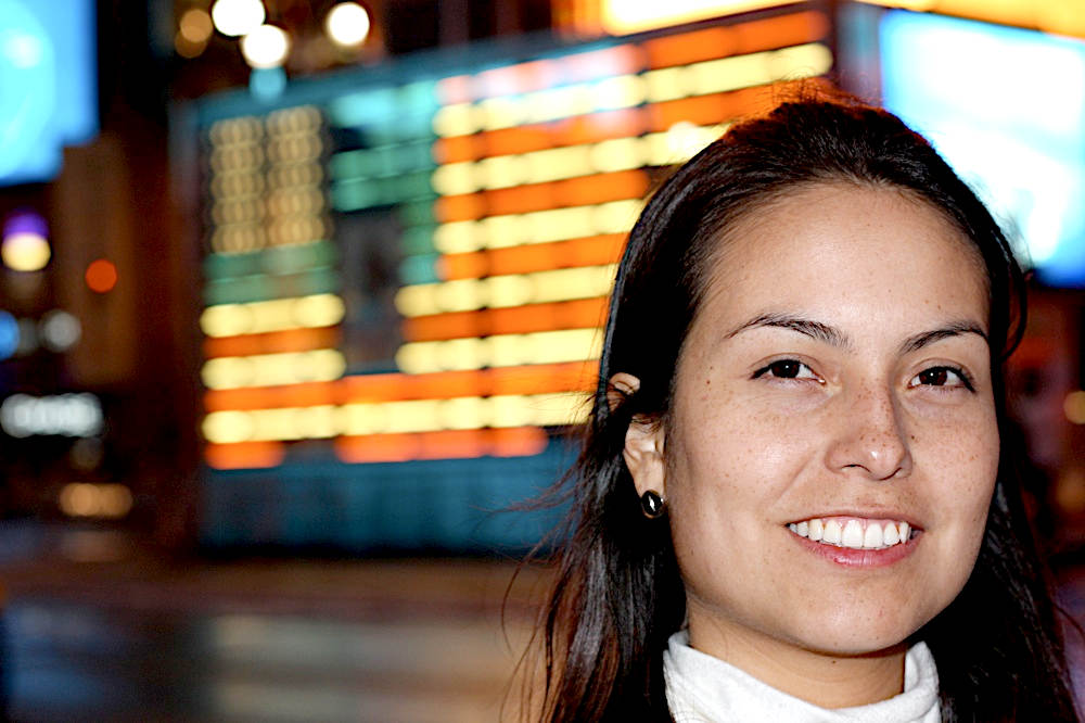 Yeni in Times Square